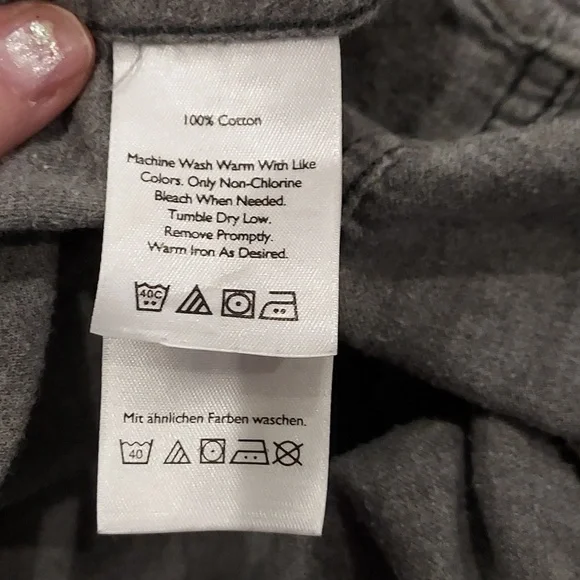 *Eddie Bauer Medium Gray Classic Fit Button Tab, Button  Down Long Sleeve Shirt - Picture 8 of 10